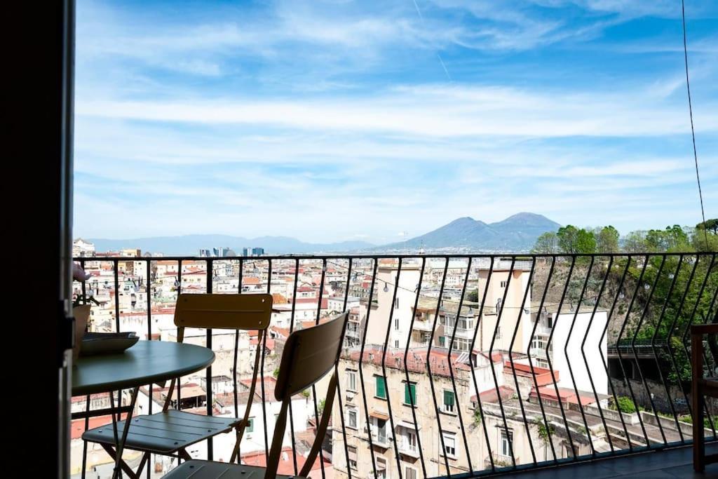 Olivella21 Vesuvio Apartment เนเปิลส์ ภายนอก รูปภาพ